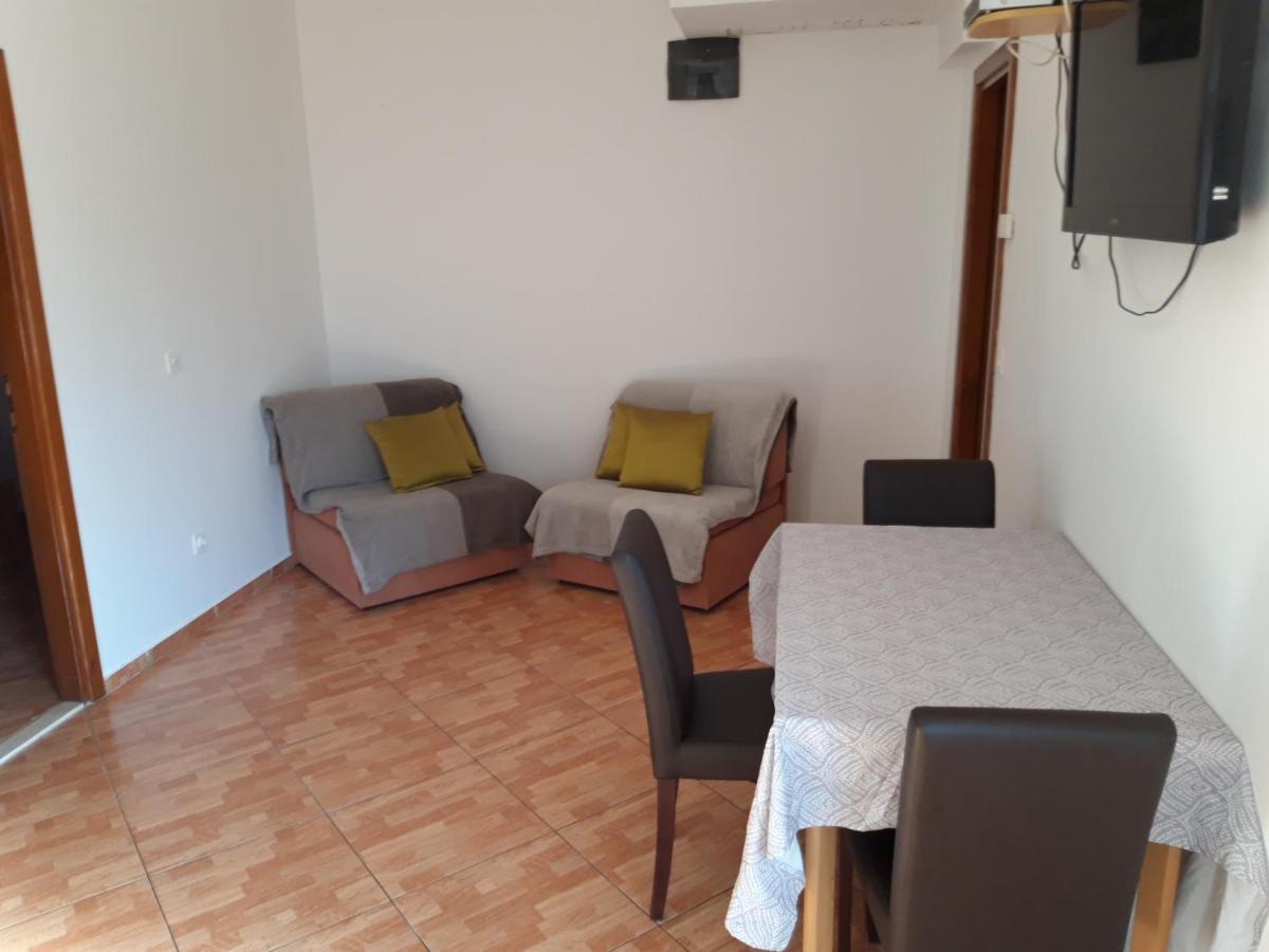 Apartment Brasina *